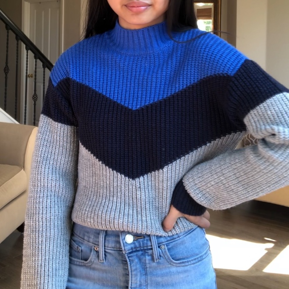 Comfy Knit-Sweater - Picture 3 of 5
